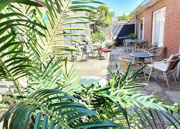 De Uitkijk 法尔肯堡