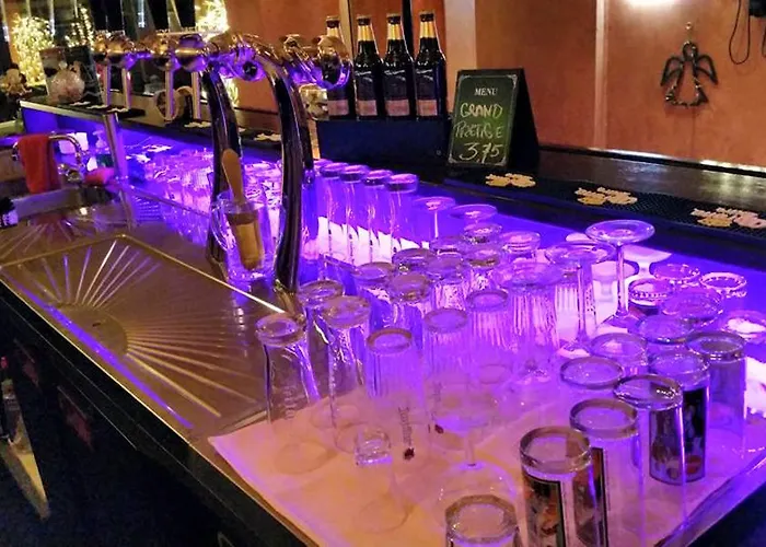 酒店 De Uitkijk 3*