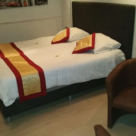 Hotel De Uitkijk 3*